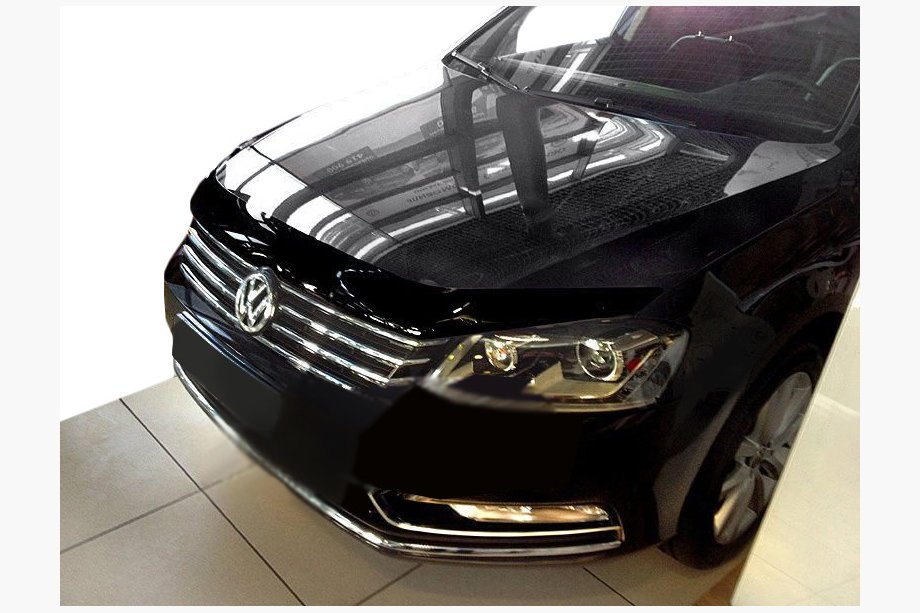 Volkswagen Passat B7 2012-2015 гг. Дефлектор капота (SIM) Image