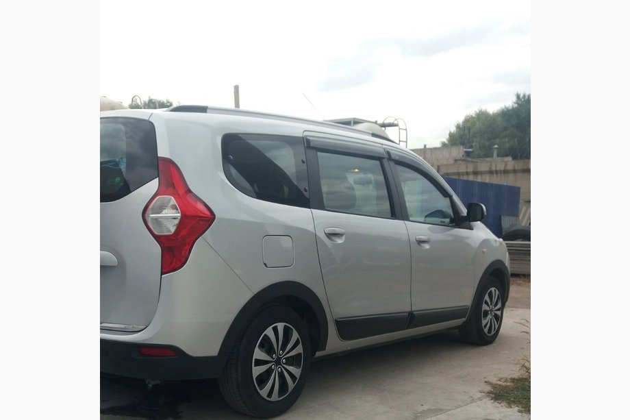 Dacia Lodgy 2012-2022 гг. Расширители арок (4 шт, черные) Image