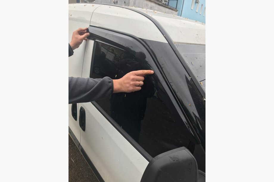 Opel Combo 2012-2018 гг. Ветровики DD-Mugen 4 штуки Image
