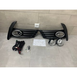 Противотуманные Фары 2017-2019 (Галогенные) Toyota Corolla 2013-2019 гг. фото 1