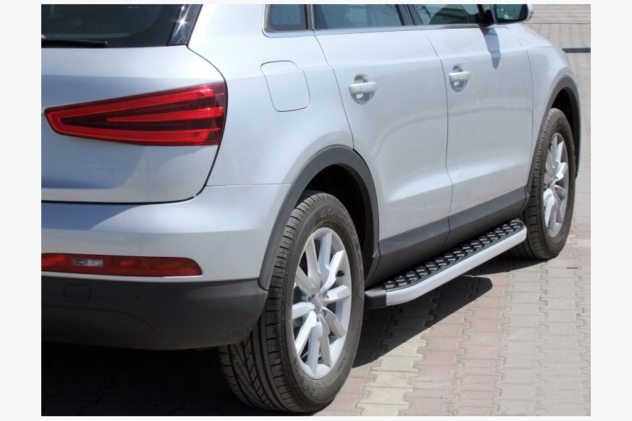 Audi Q7 2005-2015 гг. Боковые Подножки BlackLine (2 шт, Алюминий) Image