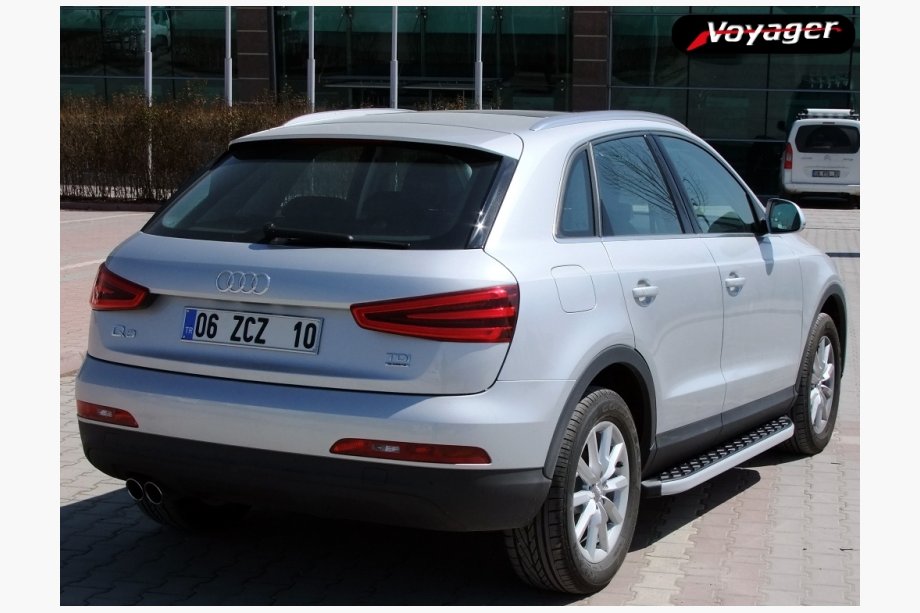 Audi Q3 2011-2019 гг. Боковые Подножки BlackLine (2 шт, Алюминий) Image