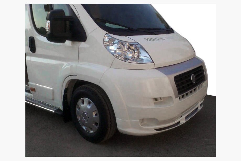 Peugeot Boxer 2006-2025 гг. Передняя накладка 2006-2013 (узкая, под покраску) Image