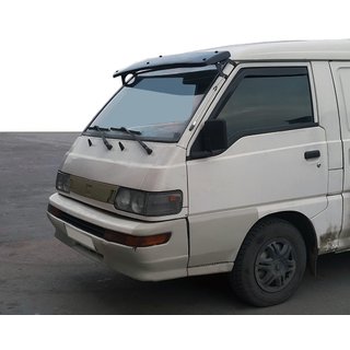 Козырек на лобовое стекло Mitsubishi L300 1986-2013 гг. фото 4