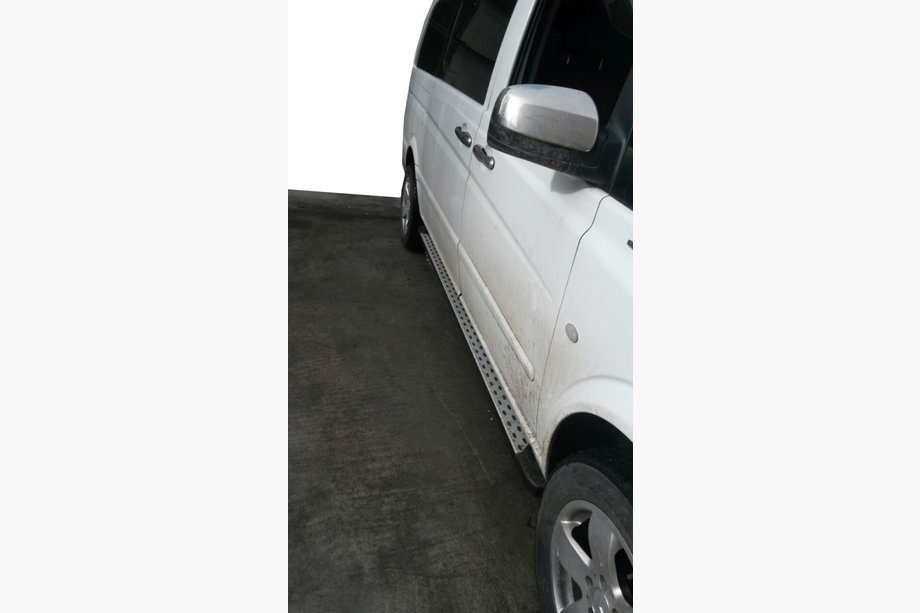Mercedes Vito W639 2004-2014 гг. Боковые Подножки DOT-Line (2 шт., Алюминий) Image