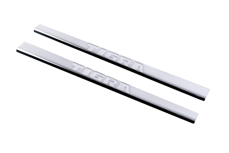 Opel Tigra 2001-2009 гг. Накладки на пороги Carmos (2 шт, нержавейка) Image