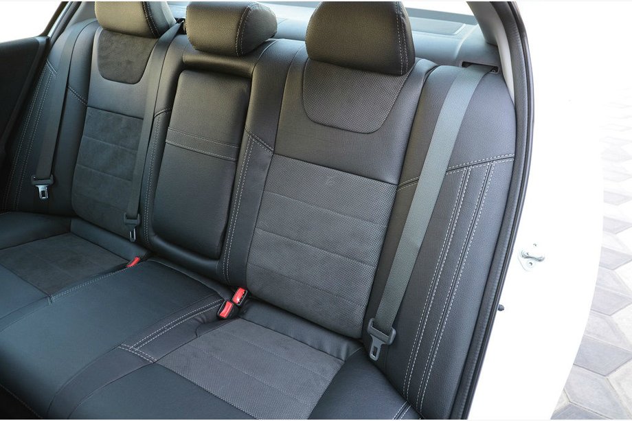Honda Accord IX 2013-2017 гг. Авточехлы Алькантара и Эко-кожа Фото 2