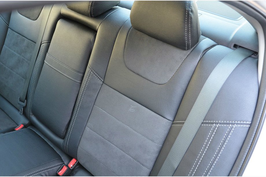 Honda Accord IX 2013-2017 гг. Авточехлы Алькантара и Эко-кожа Фото 3