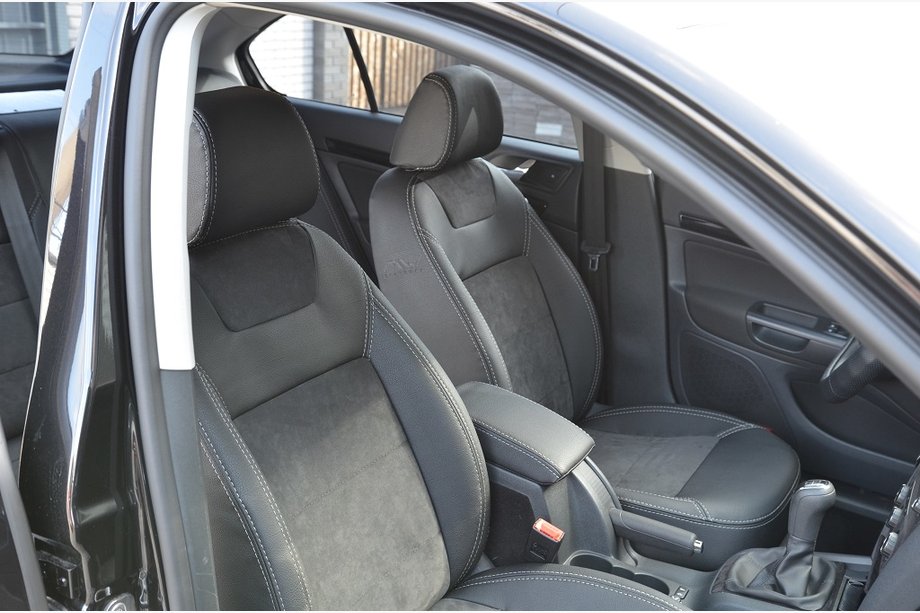 Skoda Octavia II A5 2006-2010 гг. Авточехлы SoyuzAuto Стиль Кожа Image