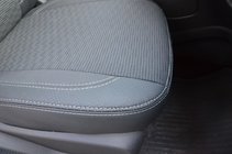 Ford Kuga/Escape 2013-2019 гг. Авточехлы (Ткань↗Эко-кожа, Premium) фото 5