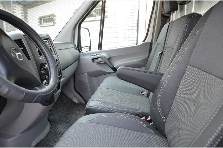 Volkswagen Crafter 2006-2016 гг. Авточехлы (Эко-кожа↗Ткань, Premium) Фото 5