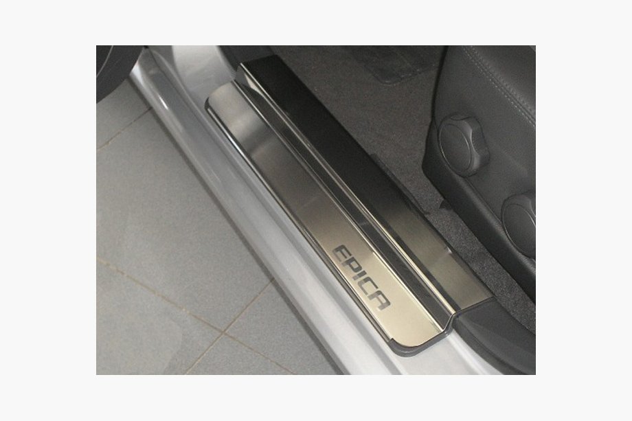 Chevrolet Epica 2006-2014 гг. Накладки на пороги NataNika Premium (нержавейка) Image