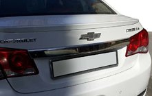 Chevrolet Cruze 2009–2015 гг. Хромированная накладка над номером (нерж. сталь) OmsaLine - Итальянская Нержавейка фото 1