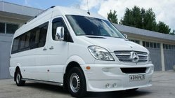 Mercedes Sprinter W906 2006–2018 гг. Накладка на передний бампер с 4 фарами (2006-2013) фото 3