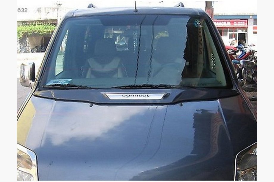 Ford Connect 2002–2006 гг. Дефлектор капота (грунтованный под покраску) Image