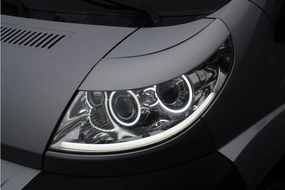 Peugeot Boxer 2006-2025 гг. Реснички на фары (под покраску) Image