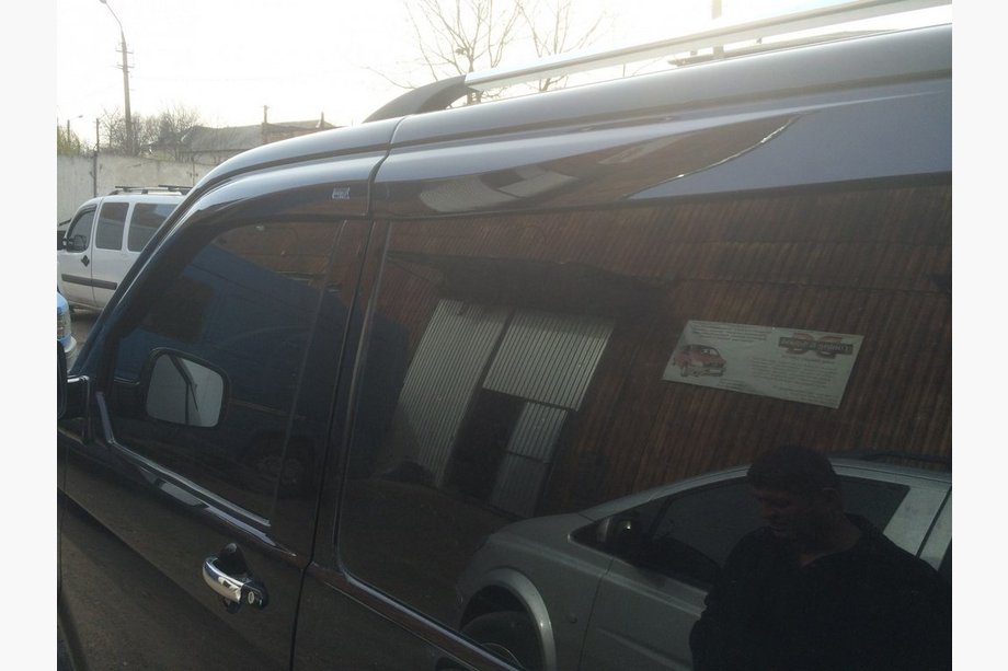 Volkswagen T5 2010-2015 гг. Ветровики на окна (4 шт., Sunplex Sport) Фото 5