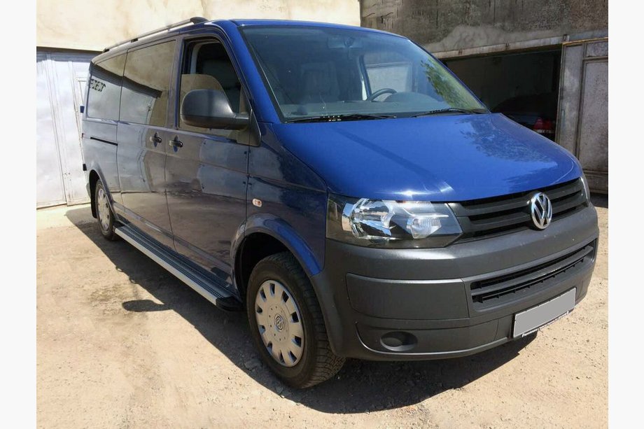 Volkswagen T6 2015-2024 гг. Боковые Подножки Maya V2 (2 шт., Алюминий) Image