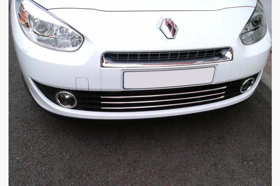 Renault Fluence 2009-2016 гг. Накладки на решетку бампера (2009-2013, нержавейка) Image