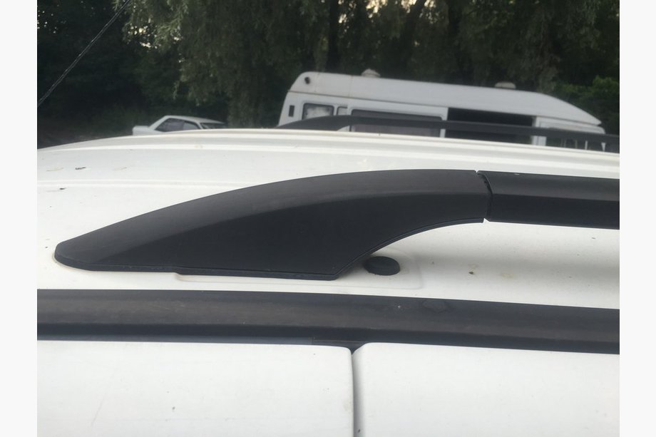 Fiat Doblo II 2010-2022 гг. Черные рейлинги Стандарт, Металлические опоры Фото 11