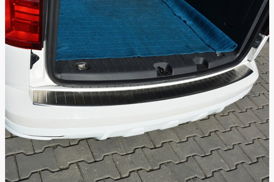 Volkswagen Caddy 2015-2020 гг. Накладка на задний бампер OmsaLine нержавеющая сталь Image