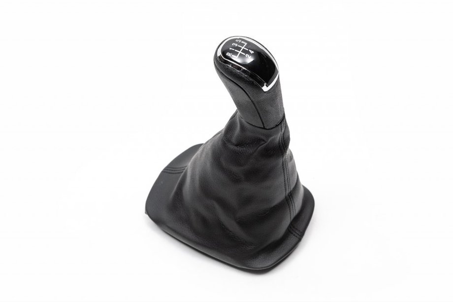 Skoda Fabia 2000-2007 гг. Ручка КПП с чехлом (5-ступка) Image