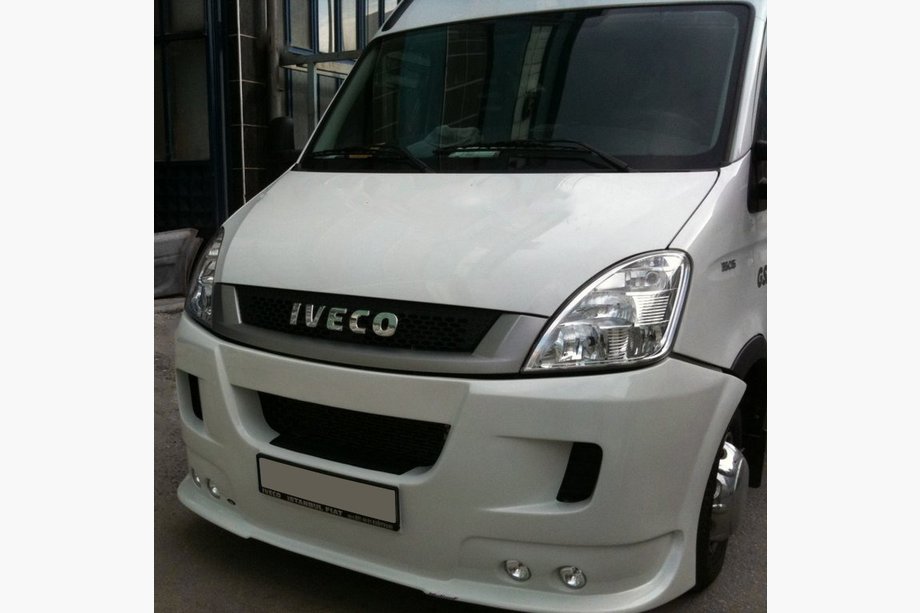 Iveco Daily 2006-2014 гг. Накладка на передний бампер (под покраску) Image
