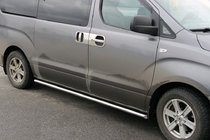 Hyundai H300, H1, Starex 2008-2020 гг. Боковые трубы BB001 (2 шт., нержавейка) 60 мм фото 1