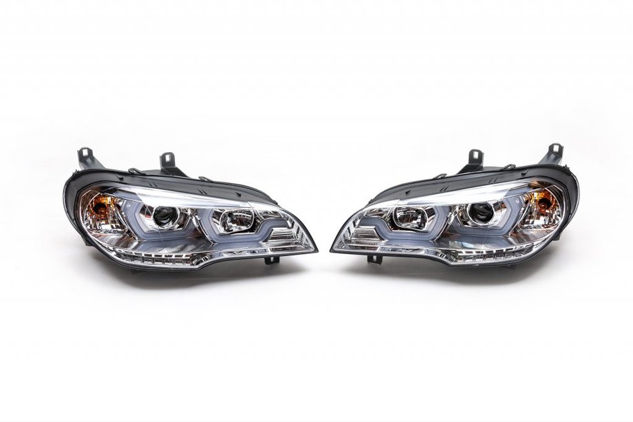 BMW X5 E70 2007-2013 гг. Передние фары (2 шт, светлые) Image