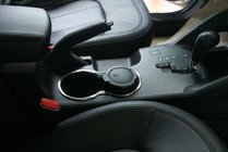 Hyundai IX-35 2010-2015 гг. Кольца на подстаканник (нержавейка) фото 1