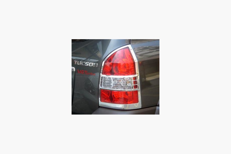 Hyundai Tucson JM 2004- гг. Хромированные накладки на задние фонари (2 шт., пластик) Image