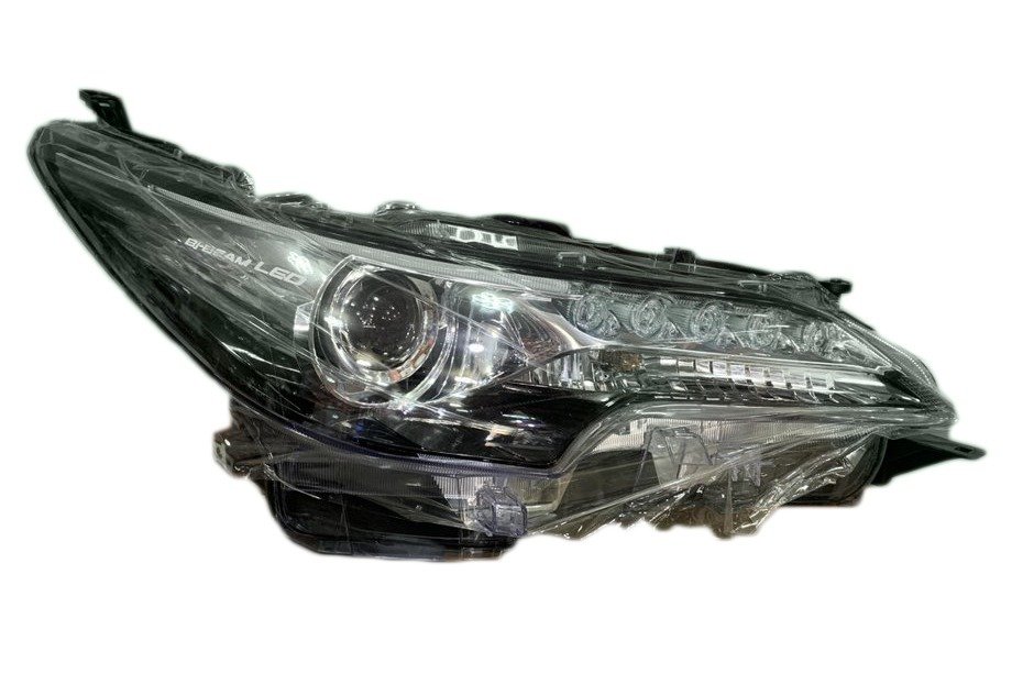 Toyota Fortuner 2015- гг. Комплект Передних Фар (2 шт) Image