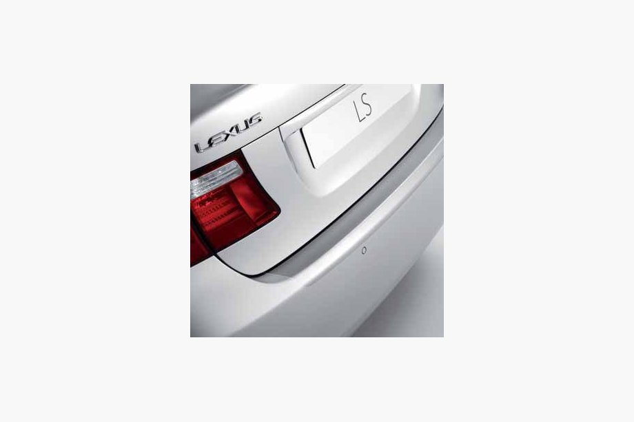 Lexus LS 2007-2017 гг. Защитная пленка на бампер Оригинал PZ438-F1181-00 Image
