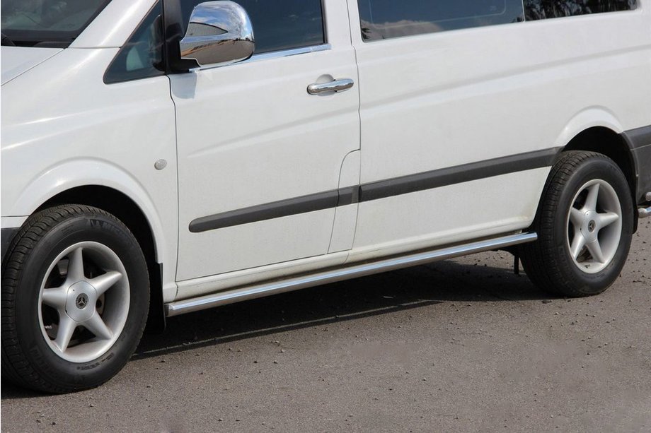 Mercedes Viano 2004-2014 гг. Боковые трубы BB001 (2 шт., нержавейка) d60, Длинная база (L3) Image