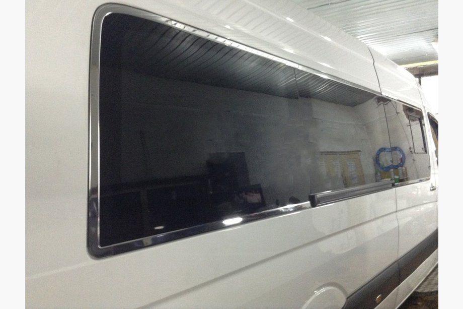 Mercedes Sprinter W906 2006–2018 гг. Полный комплект окантовки стекол Long / ExtraLong (нержавейка) Image