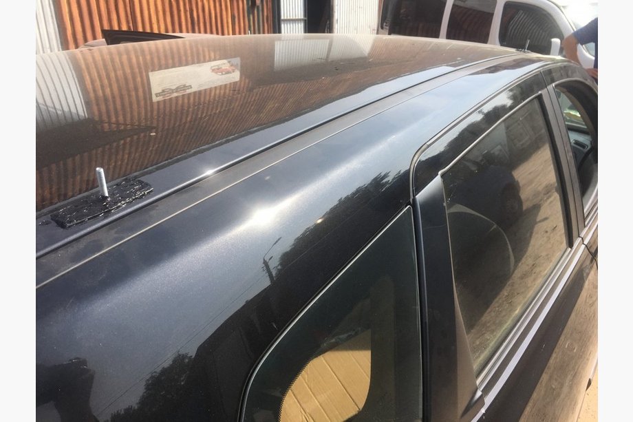 Nissan Qashqai 2010-2014 гг. Черные рейлинги (пластиковые ножки) Пластиковые ножки Фото 3