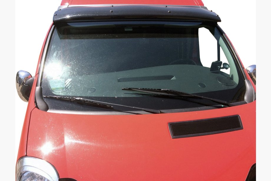 Renault Trafic 2001–2015 гг. Козырек на лобовое стекло (черный глянец, 5мм) Image