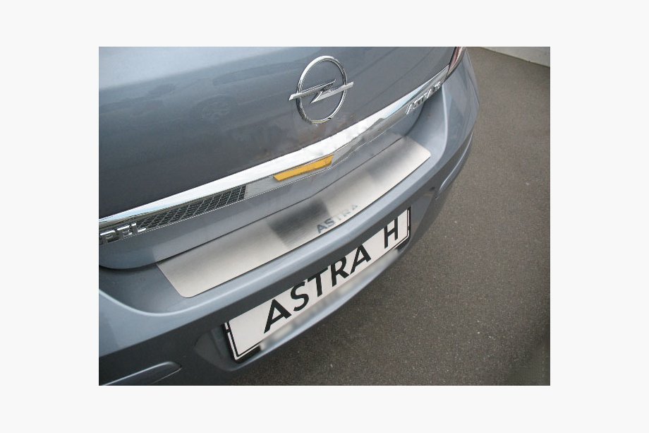Opel Astra H 2004-2013 гг. Накладка на задний бампер Nataniko (нержавейка) Image