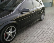 Opel Astra H 2004-2013 гг. Боковые Пороги HB (грунтованные под покраску) фото 1