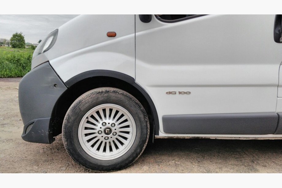 Renault Trafic 2001–2015 гг. Расширители колесных арок (4 шт, черные) 2001-2015, черный металл, задние Фото 4