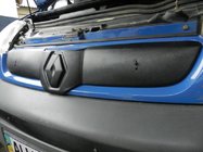 Renault Trafic 2001–2015 гг. Зимняя накладка на решетку радиатора фото 9