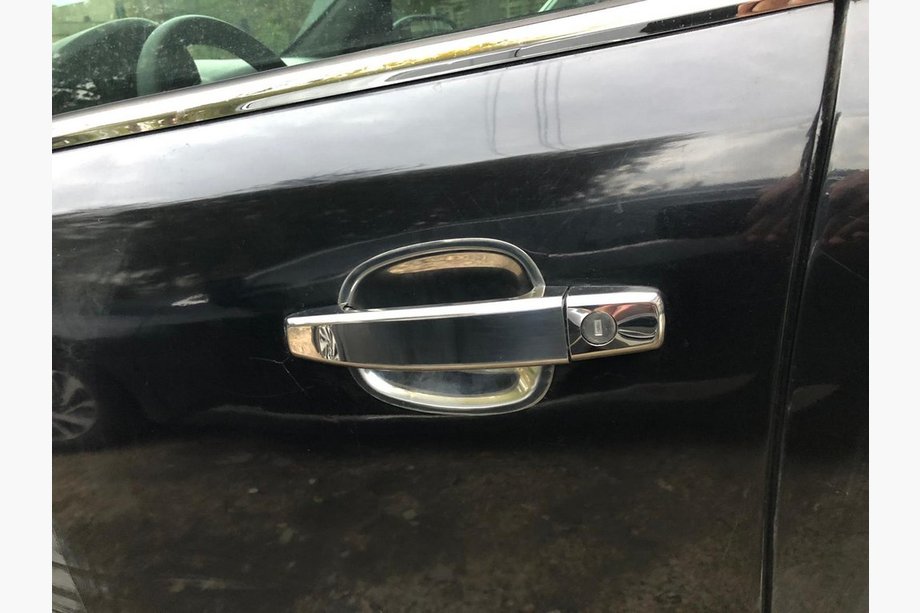 Opel Insignia 2008-2017 гг. Накладки на чашки под ручки из нержавеющей стали (4 шт) Image