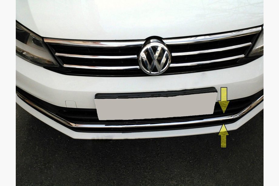 Volkswagen Jetta 2011-2018 гг. Накладки на решетку бампера 2014-2018 Carmos (нержавейка) Фото 1