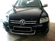 Volkswagen Touareg 2002–2010 гг. Накладки на решетку радиатора (4 шт, нержавейка) 2003-2008 фото 1