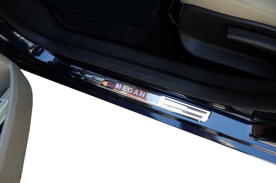 Renault Megane II 2004-2009 гг. Беспроводные пороги с подсветкой (2 шт, нержавейка) Image