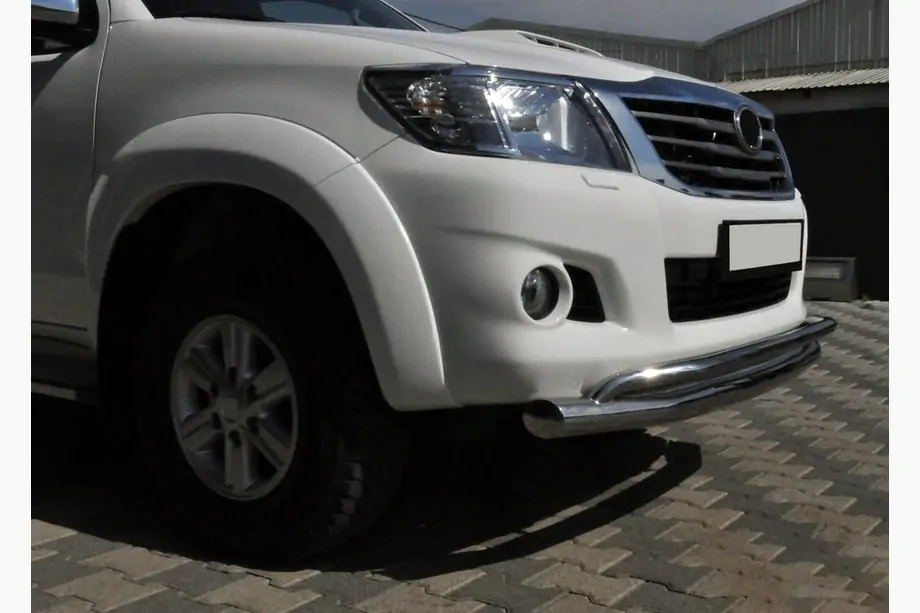 Toyota Hilux 2006-2015 гг. Передняя защита ST017 (нержавейка) Image