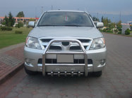 Toyota Hilux 2006-2015 гг. Кенгурятник QT007 (нержавейка) фото 3