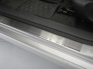Toyota Auris 2007-2012 гг. Накладки на Пороги Nataniko (4 шт., Нержавейка) фото 1