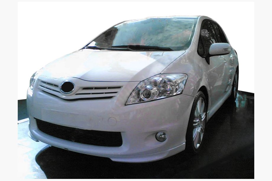 Toyota Auris 2007-2012 гг. Накладка на передний бампер (под покраску) Image