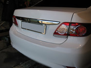 Toyota Corolla 2007-2013 гг. Хромированная накладка над номером 2010-2013 (нерж. сталь) фото 2